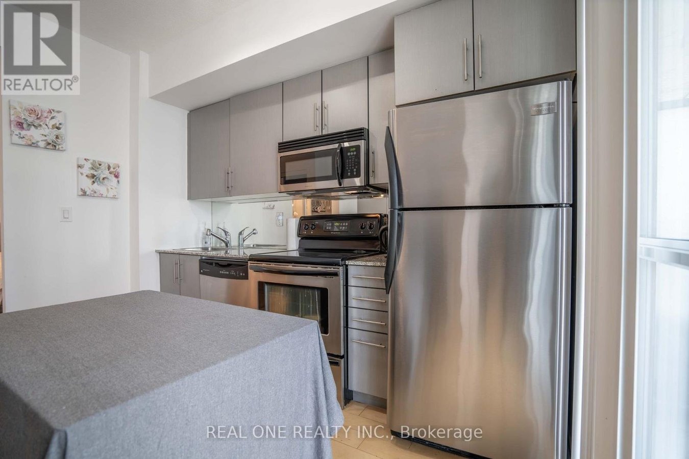 1207 - 65 BREMNER BOULEVARD - Photo 8