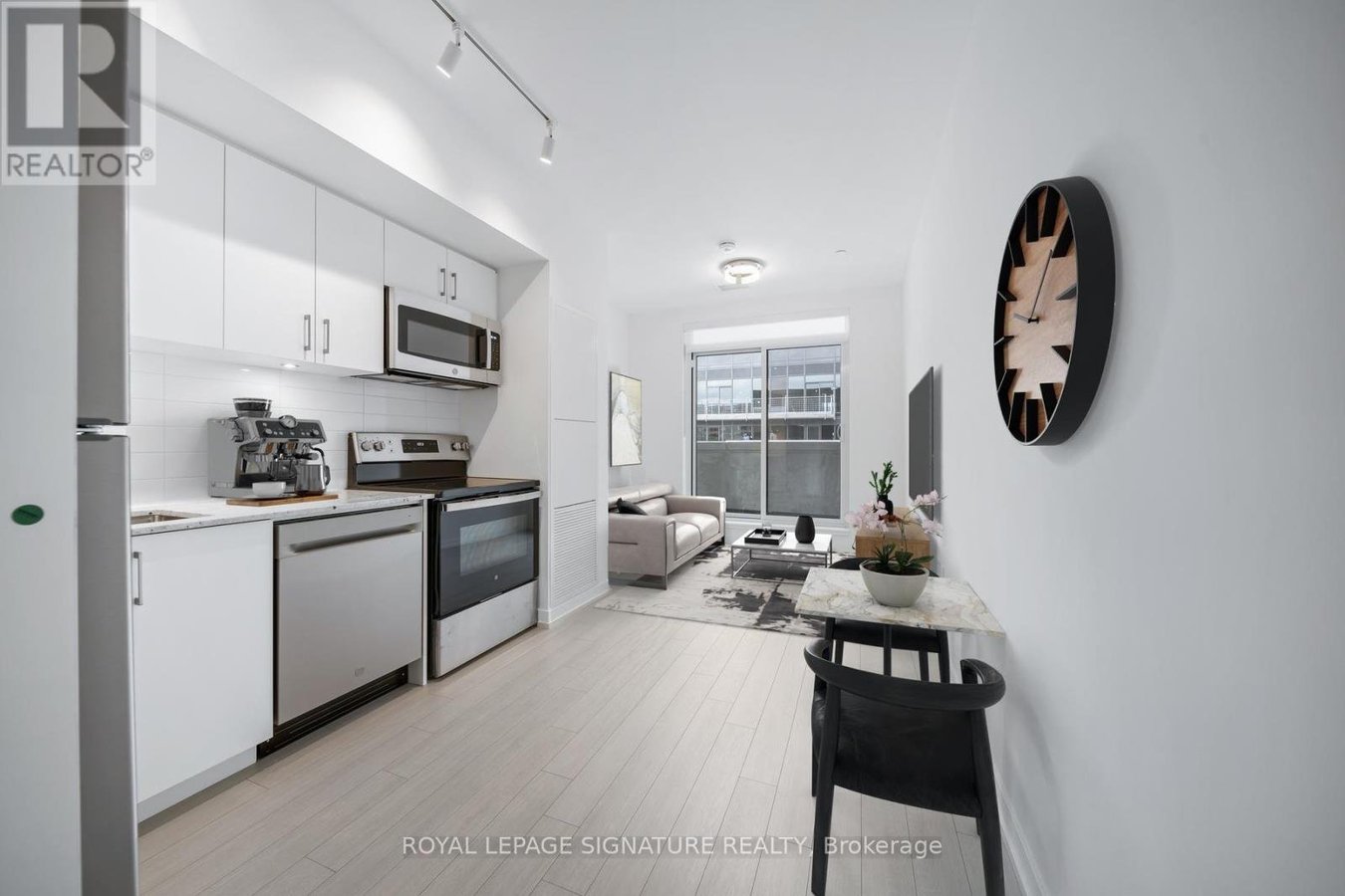 714 - 4010 EGLINTON AVENUE W - Photo 5