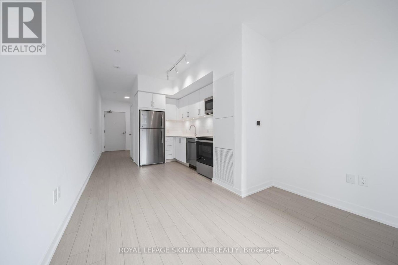 714 - 4010 EGLINTON AVENUE W - Photo 7