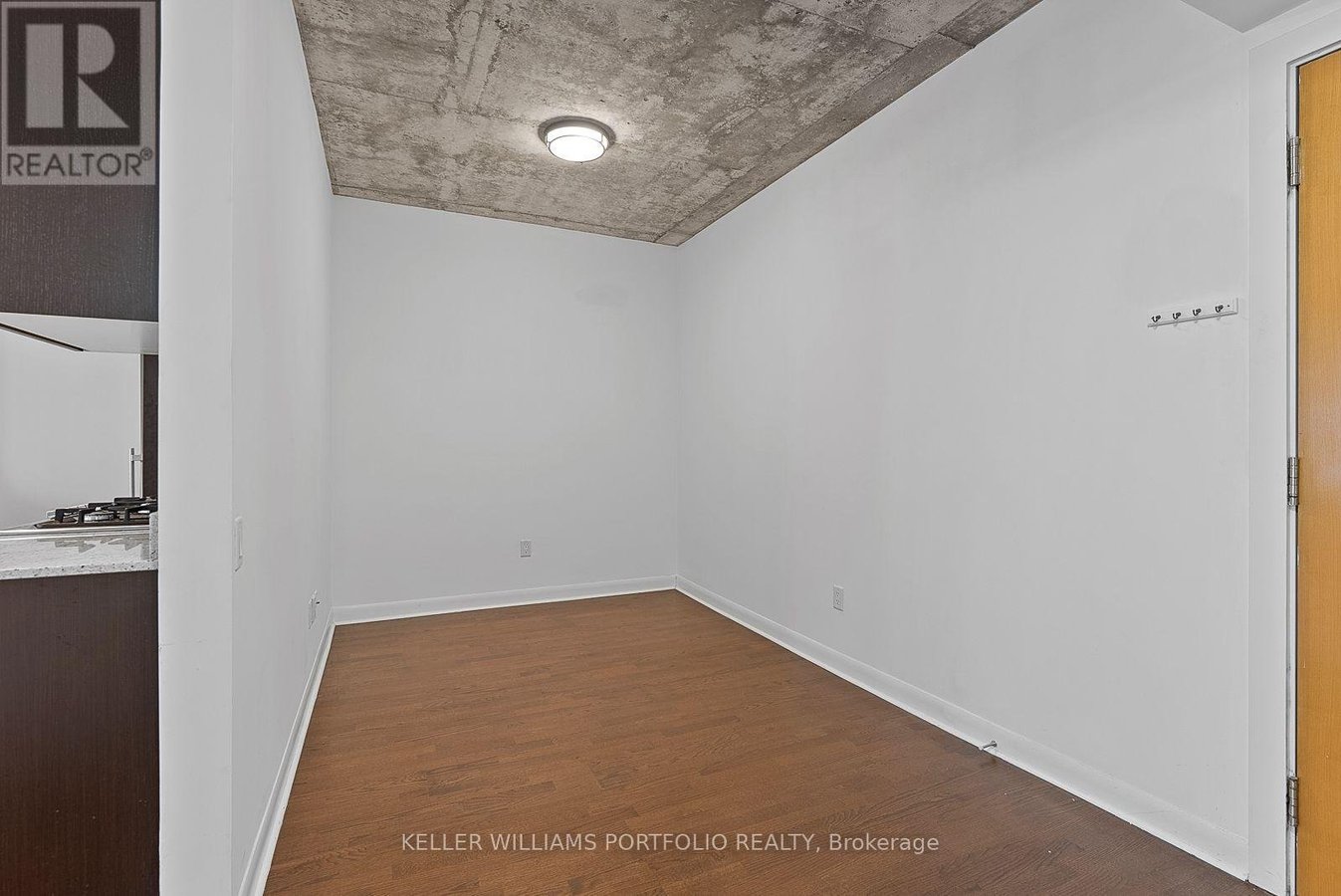 1805 - 375 KING STREET W - Photo 6