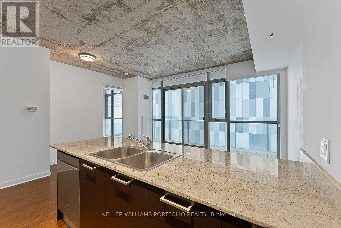 1805 - 375 KING STREET W - Photo 14