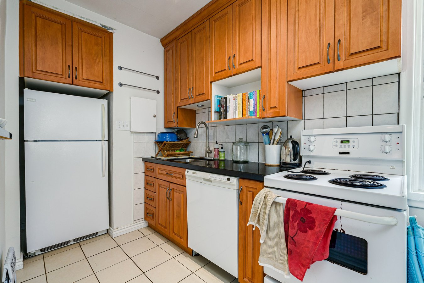 50 Glenrose Avenue - Photo 4