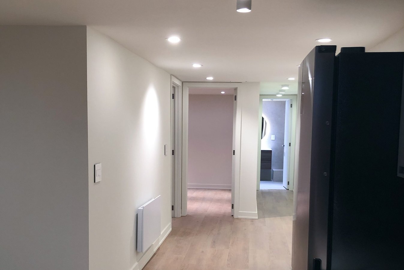 687 Bloor Street West - Photo 8