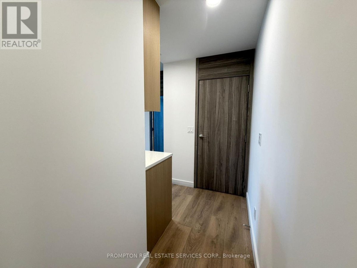 1205 - 18 ESTHER SHINER BOULEVARD - Photo 21