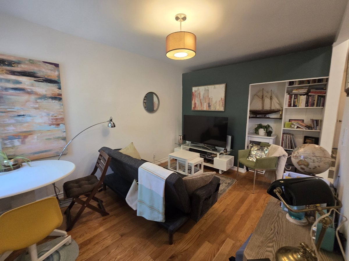 96 Uxbridge Avenue - Photo 4