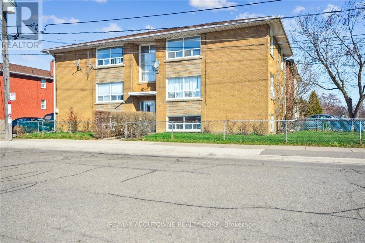 6 - 2 WESLEY STREET - Photo 1