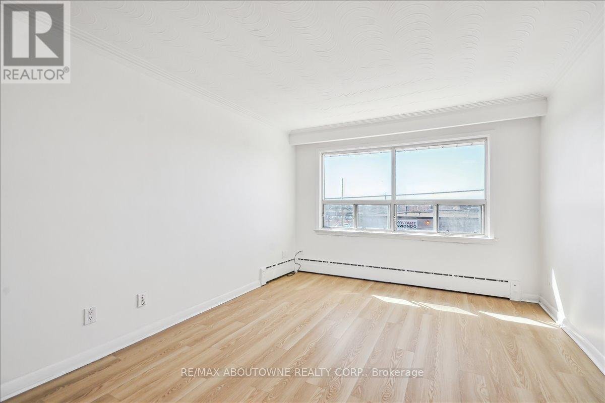 6 - 2 WESLEY STREET - Photo 9