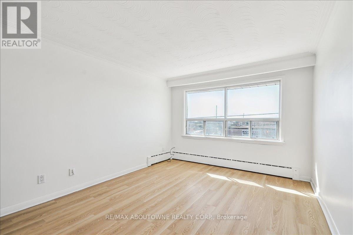 6 - 2 WESLEY STREET - Photo 14