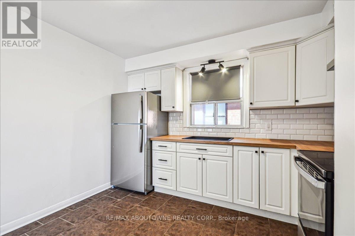 6 - 2 WESLEY STREET - Photo 16