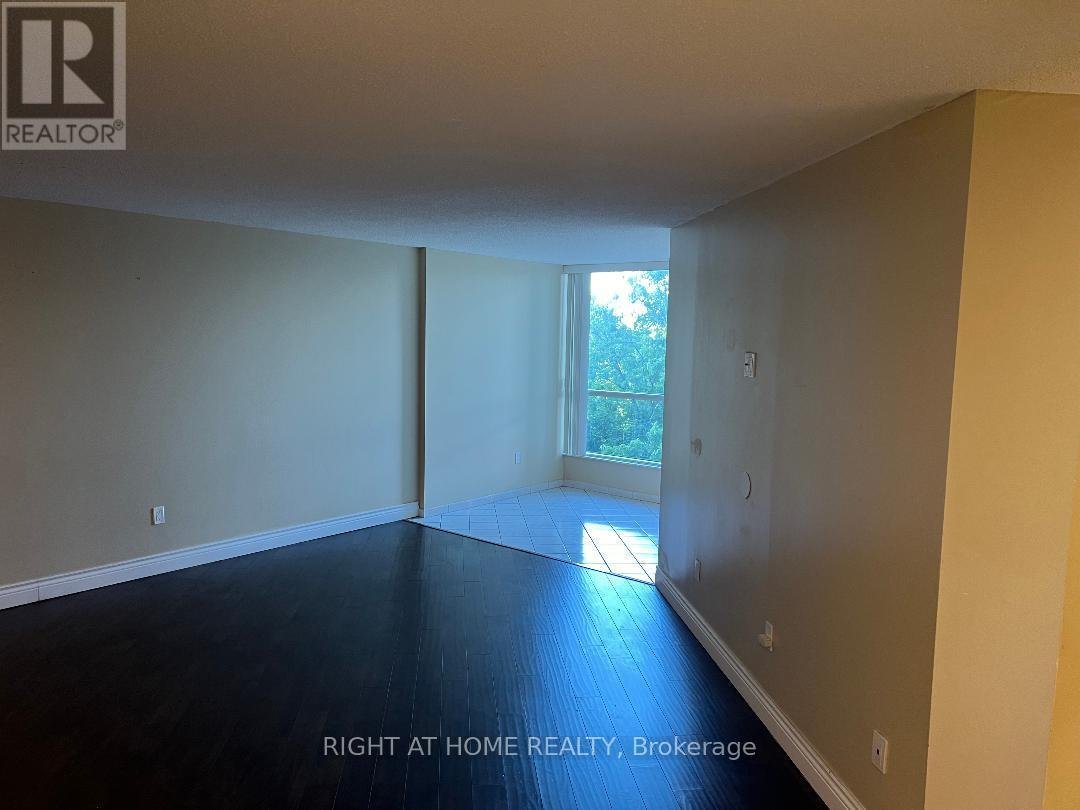 409 - 5 ROWNTREE ROAD - Photo 2