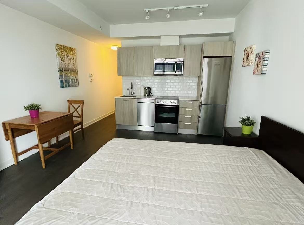 57 Saint Joseph Street - Photo 1