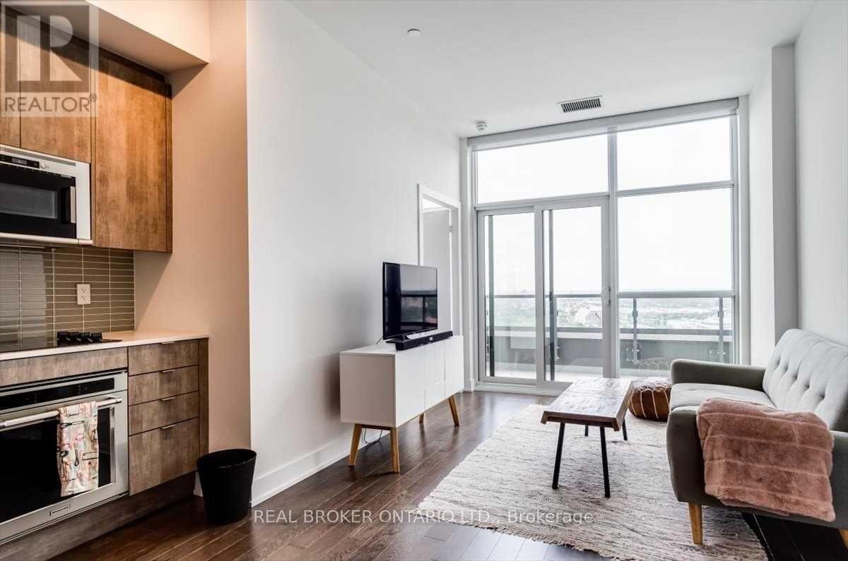 2501 - 181 BEDFORD ROAD - Photo 1