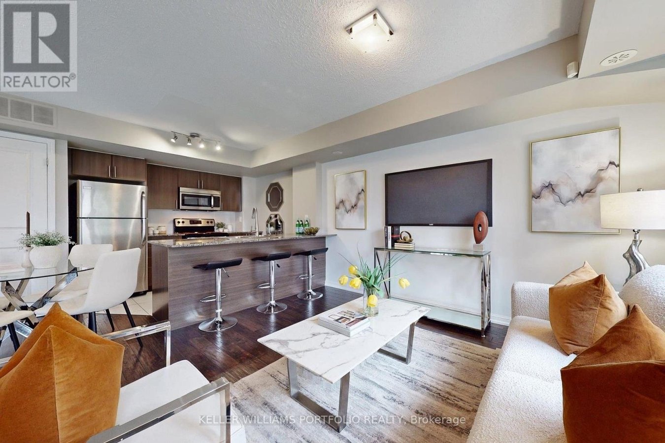 235 - 10 FOUNDRY AVENUE - Photo 6