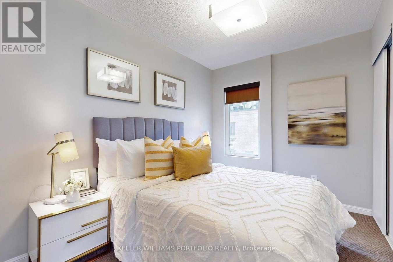 235 - 10 FOUNDRY AVENUE - Photo 22