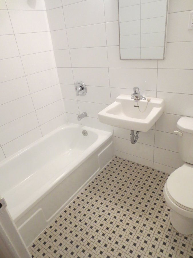 110 Jameson Ave - Photo 16