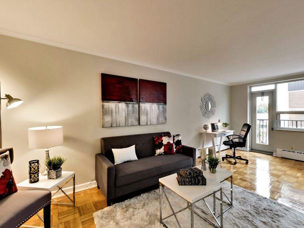 460 Eglinton Avenue East - Photo 1