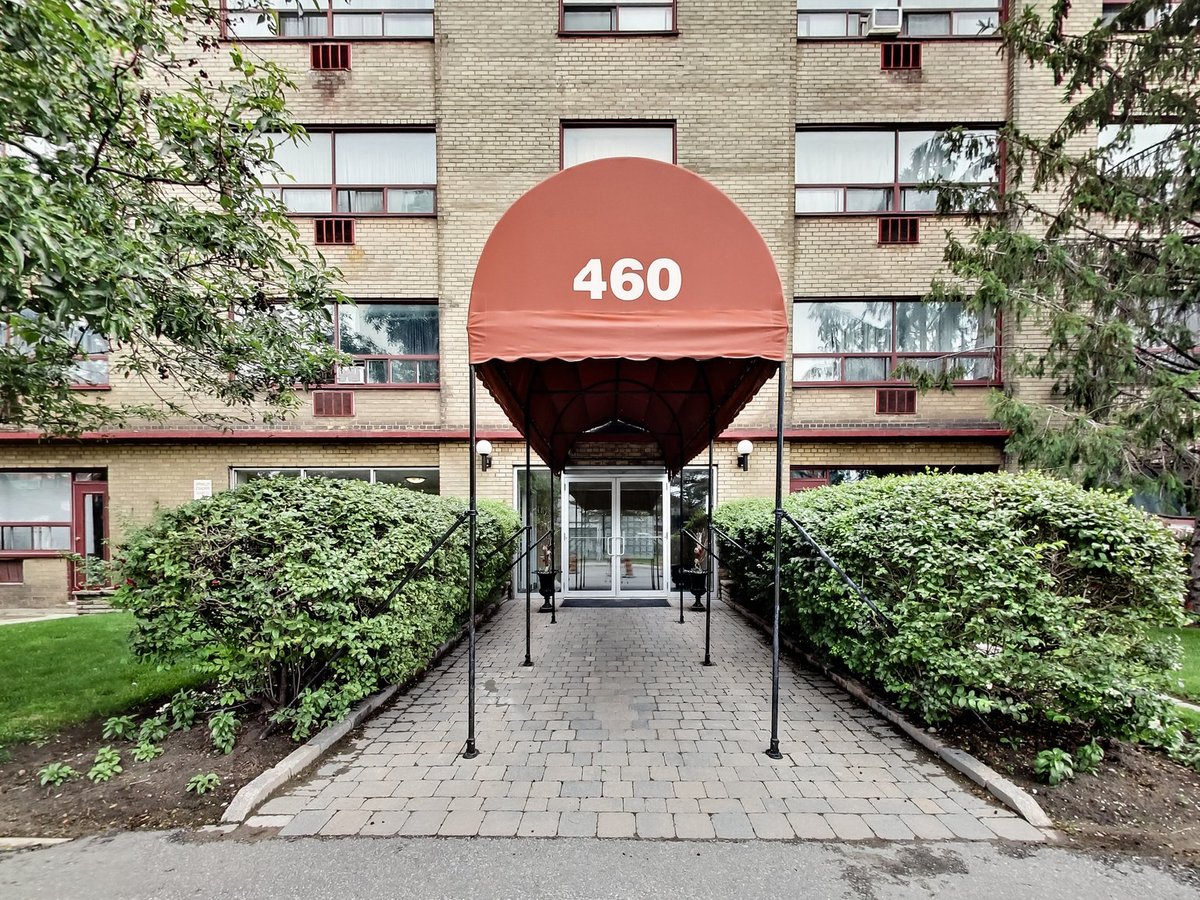 460 Eglinton Avenue East - Photo 2