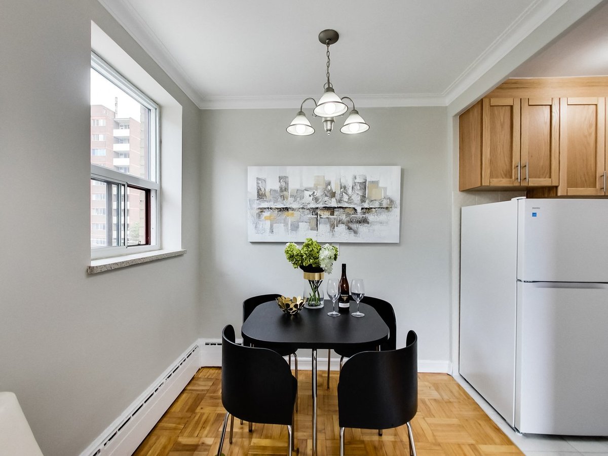 460 Eglinton Avenue East - Photo 40