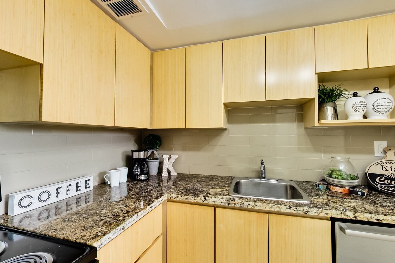 San Marino Place - Photo 29