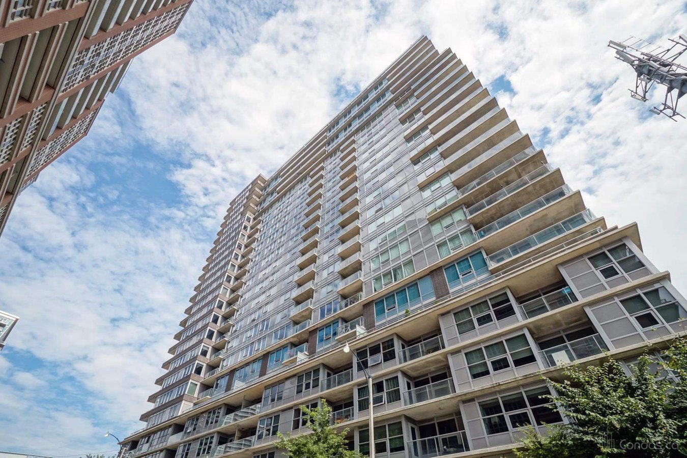 Rentals.ca ) Liberty Village Toronto Apartments, Condos and Houses For Rent
