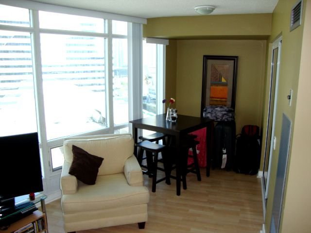 361 Front Street West - Photo 3