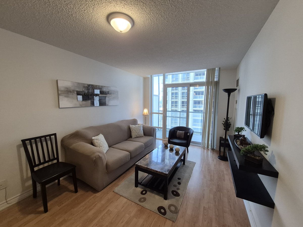 761 Bay Street - Photo 14