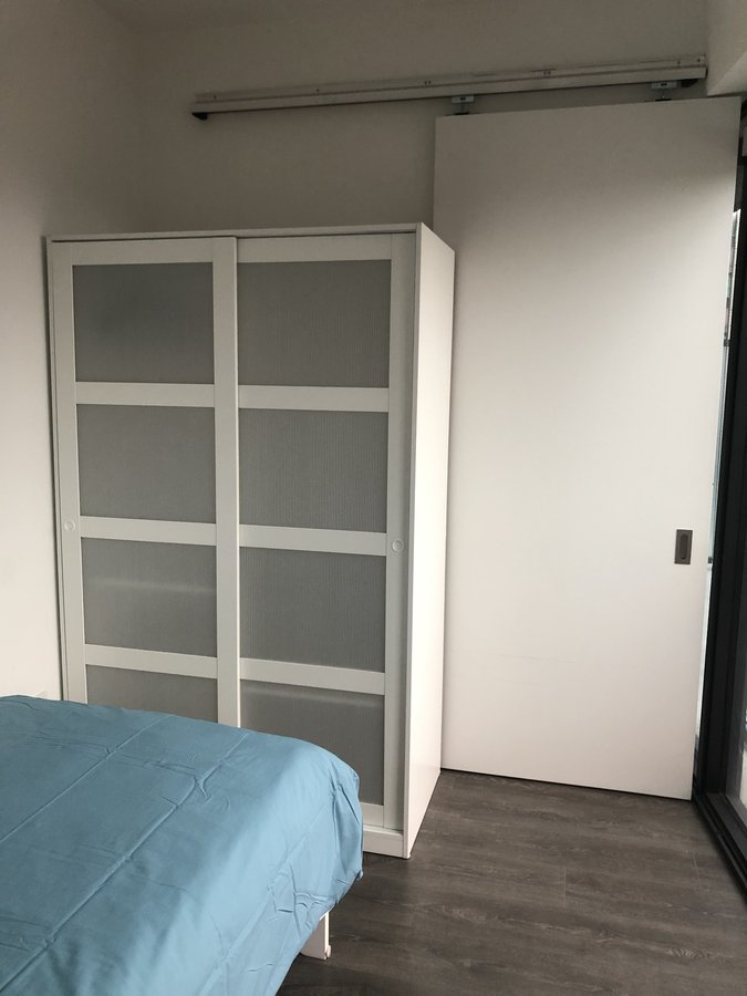 215 Queen Street West - Photo 2