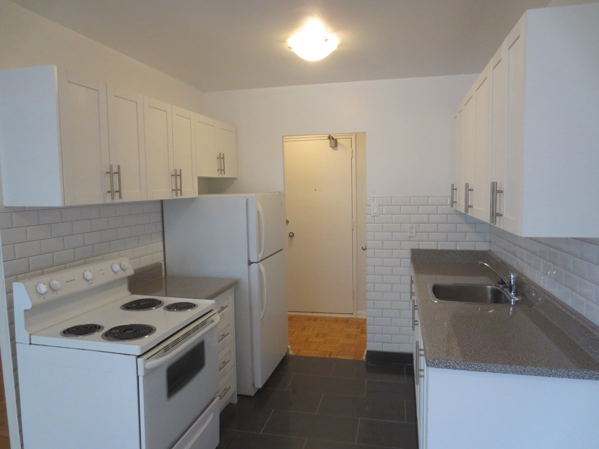 Jameson Avenue - Photo 11