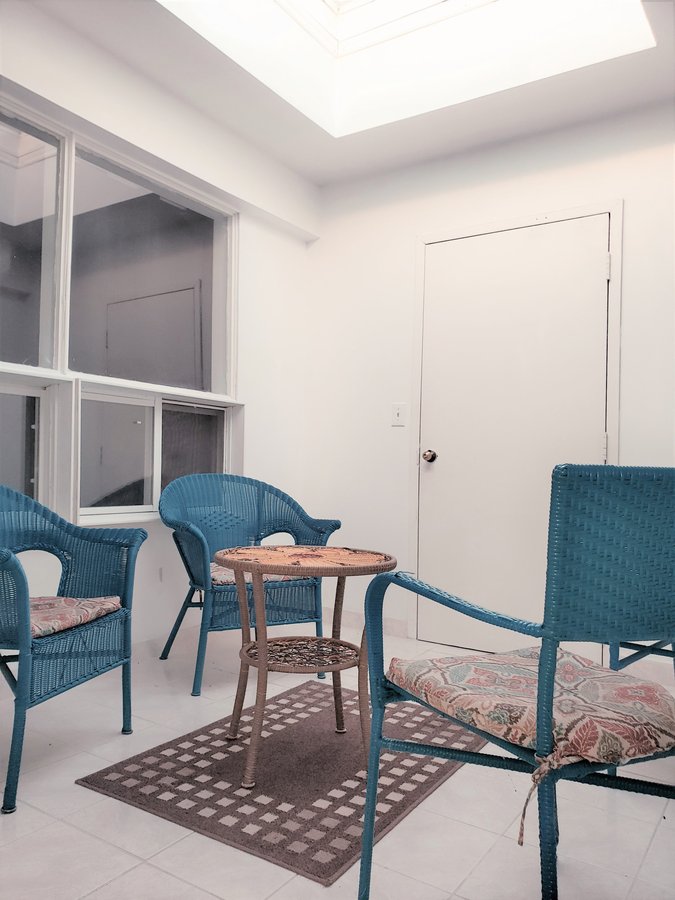 882A Eglinton Avenue West - Photo 9