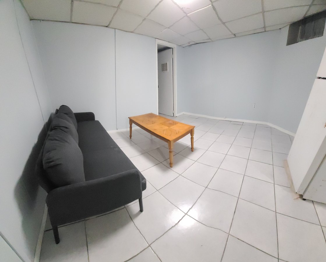 1216 Ossington Avenue - Photo 7