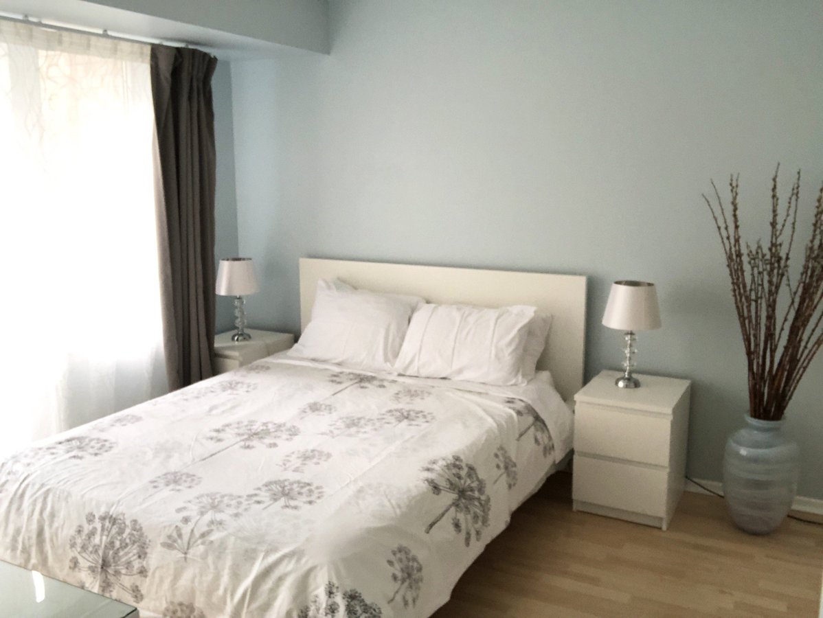 44 Gerrard Street West - Photo 2