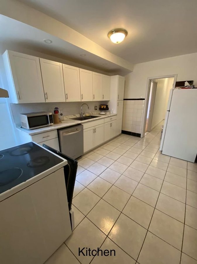 364 Dupont Street - Photo 40