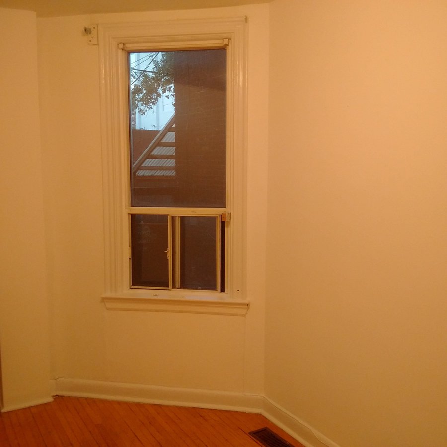 364 Dupont Street - Photo 8