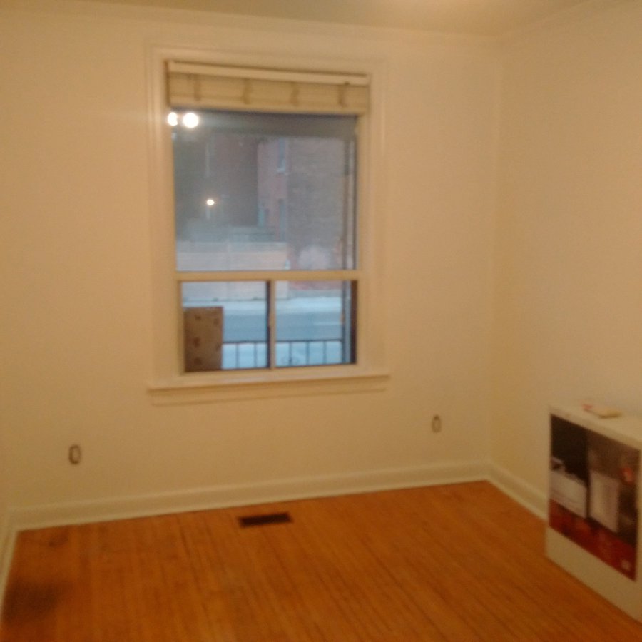 364 Dupont Street - Photo 4