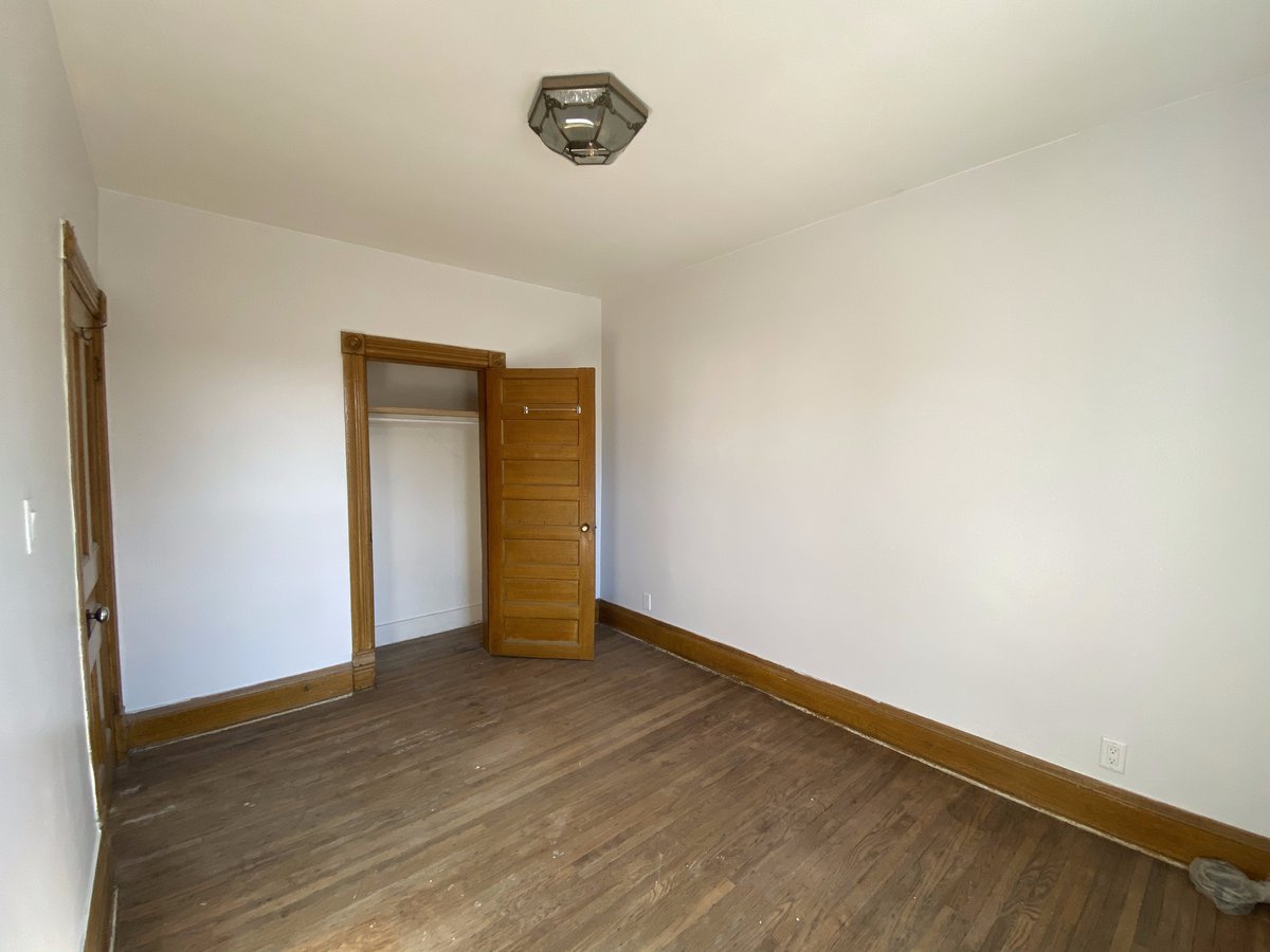 123 Markham Street - Photo 4