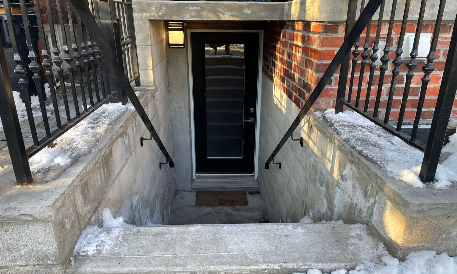 46 Chelsea Avenue - Photo 1