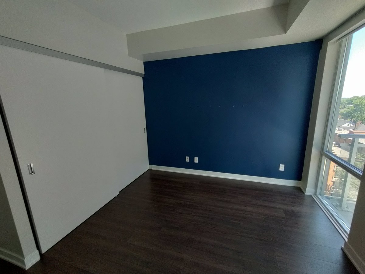 223 Saint Clair Avenue West - Photo 6