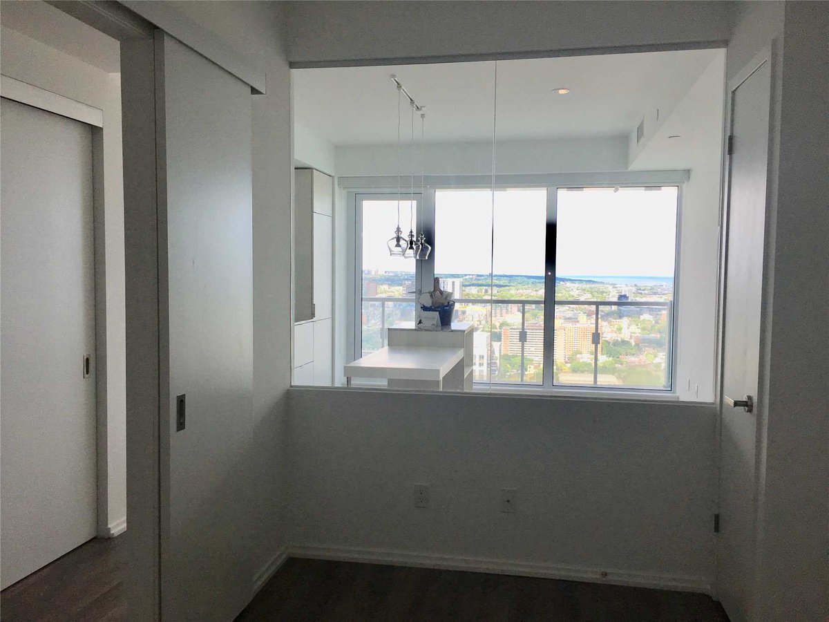 197 Yonge Street - Photo 10