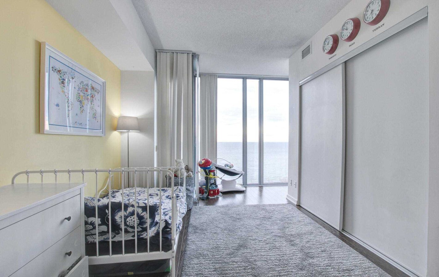 Rentals.ca High ParkSwansea Toronto Apartments, Condos and Houses For Rent