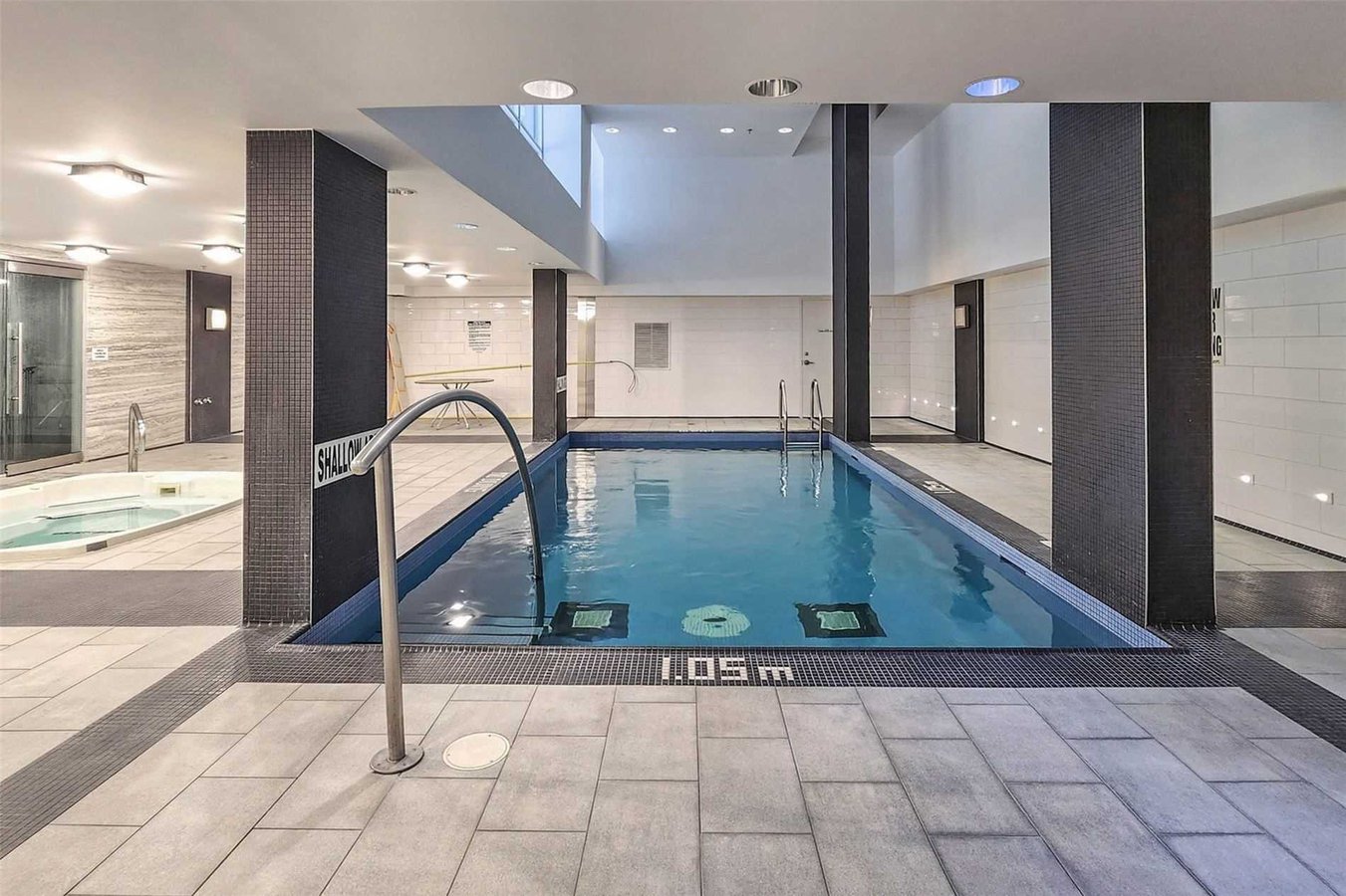 21 Carlton Street - Photo 22