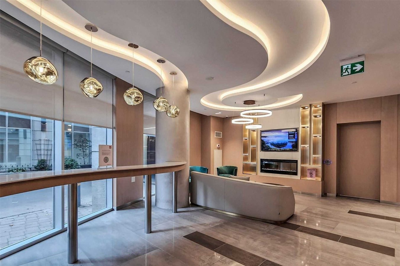21 Carlton Street - Photo 24