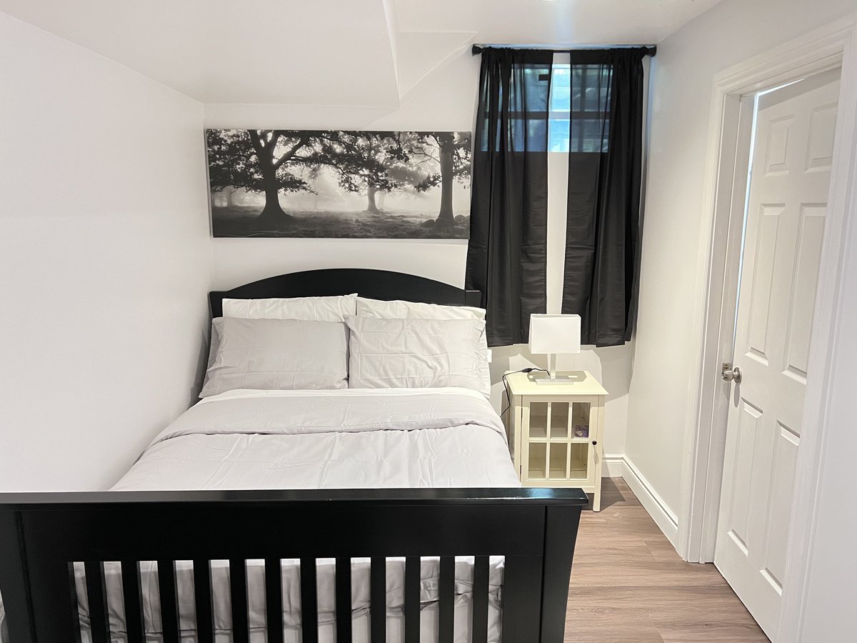 239 Pickering Street - Photo 8