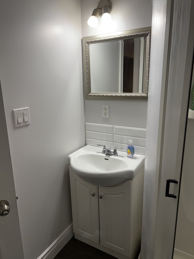 239 Pickering Street - Photo 12