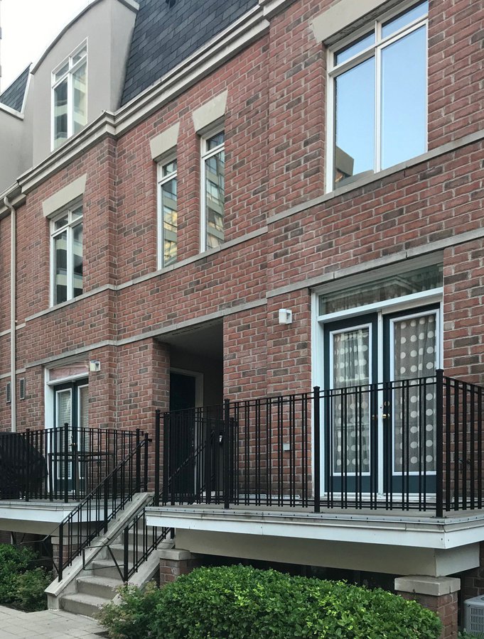 415 Jarvis Street - Photo 7