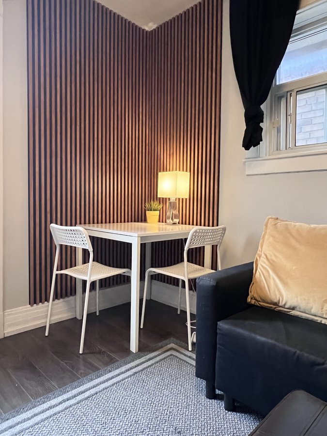 2091 Gerrard Street East - Photo 2