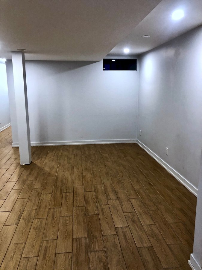 98 Montrose Avenue - Photo 9