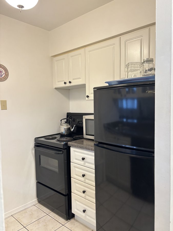 120 Saint Patrick Street - Photo 4