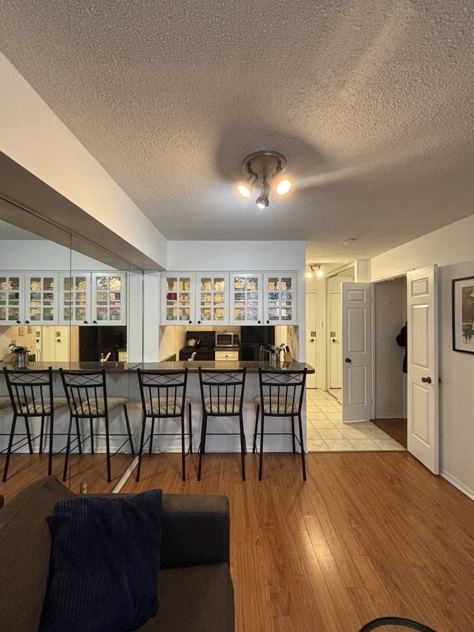 120 Saint Patrick Street - Photo 3