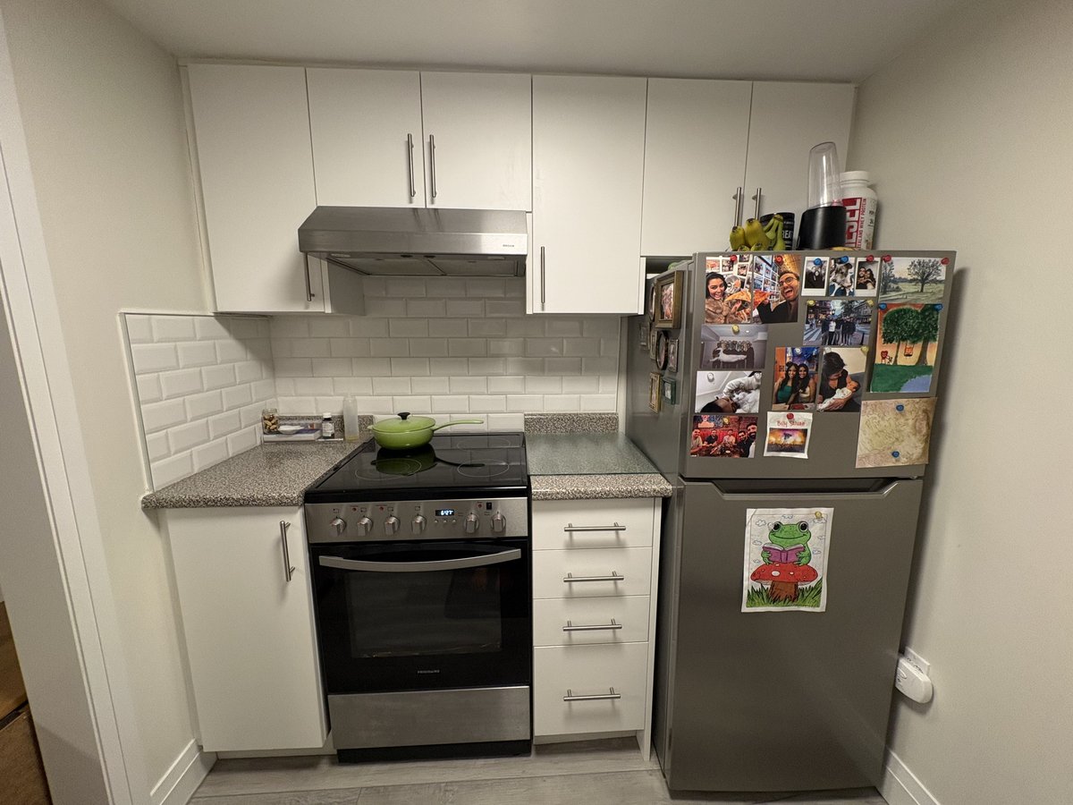584 Davenport Road - Photo 5