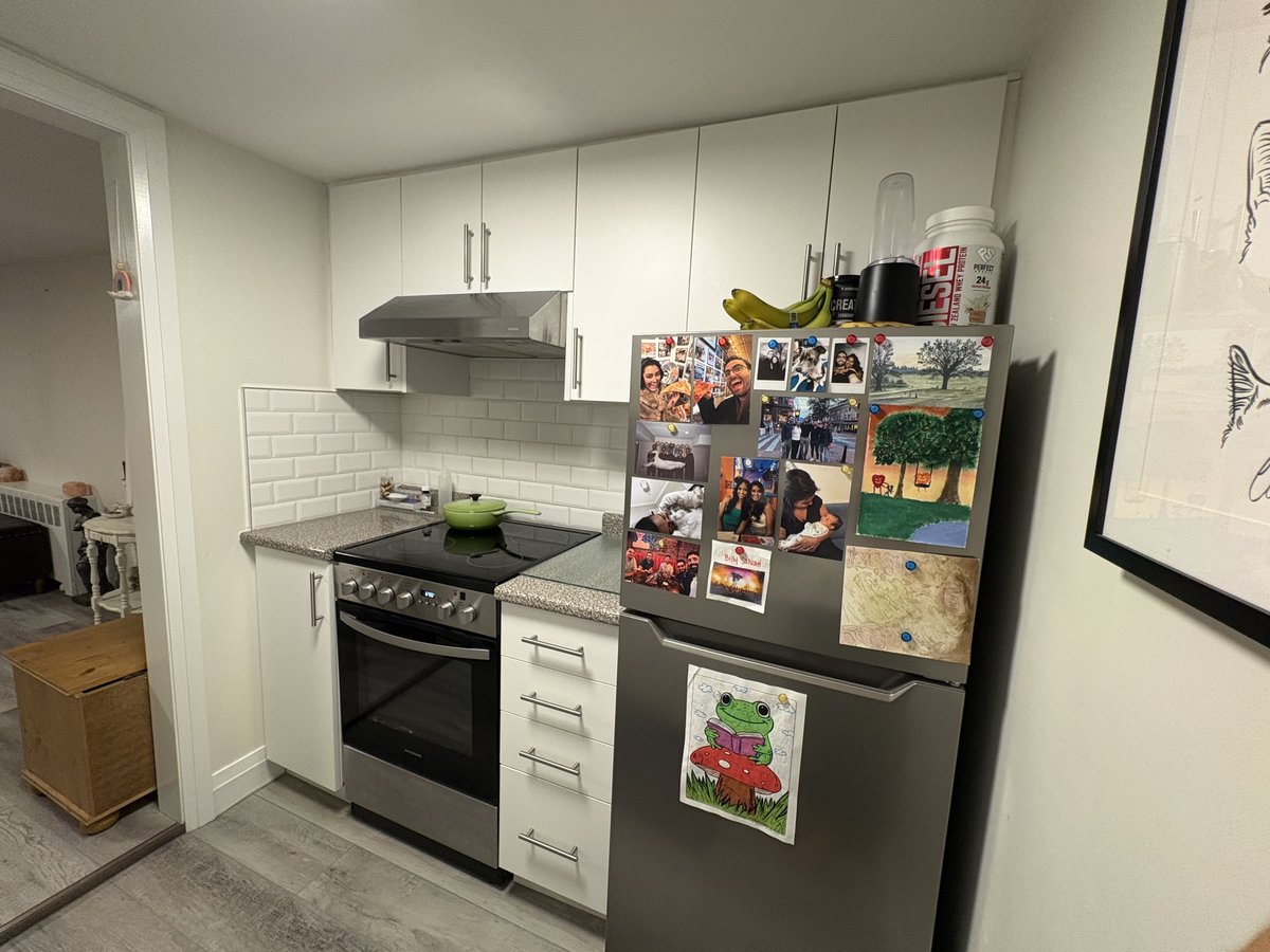 584 Davenport Road - Photo 4